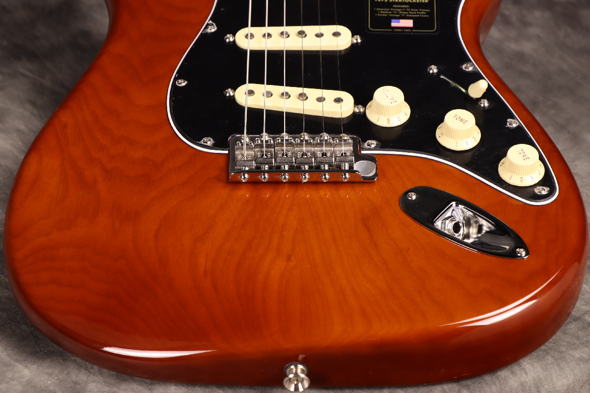 WEBSHOPクリアランスセール》Fender / American Vintage II 1973
