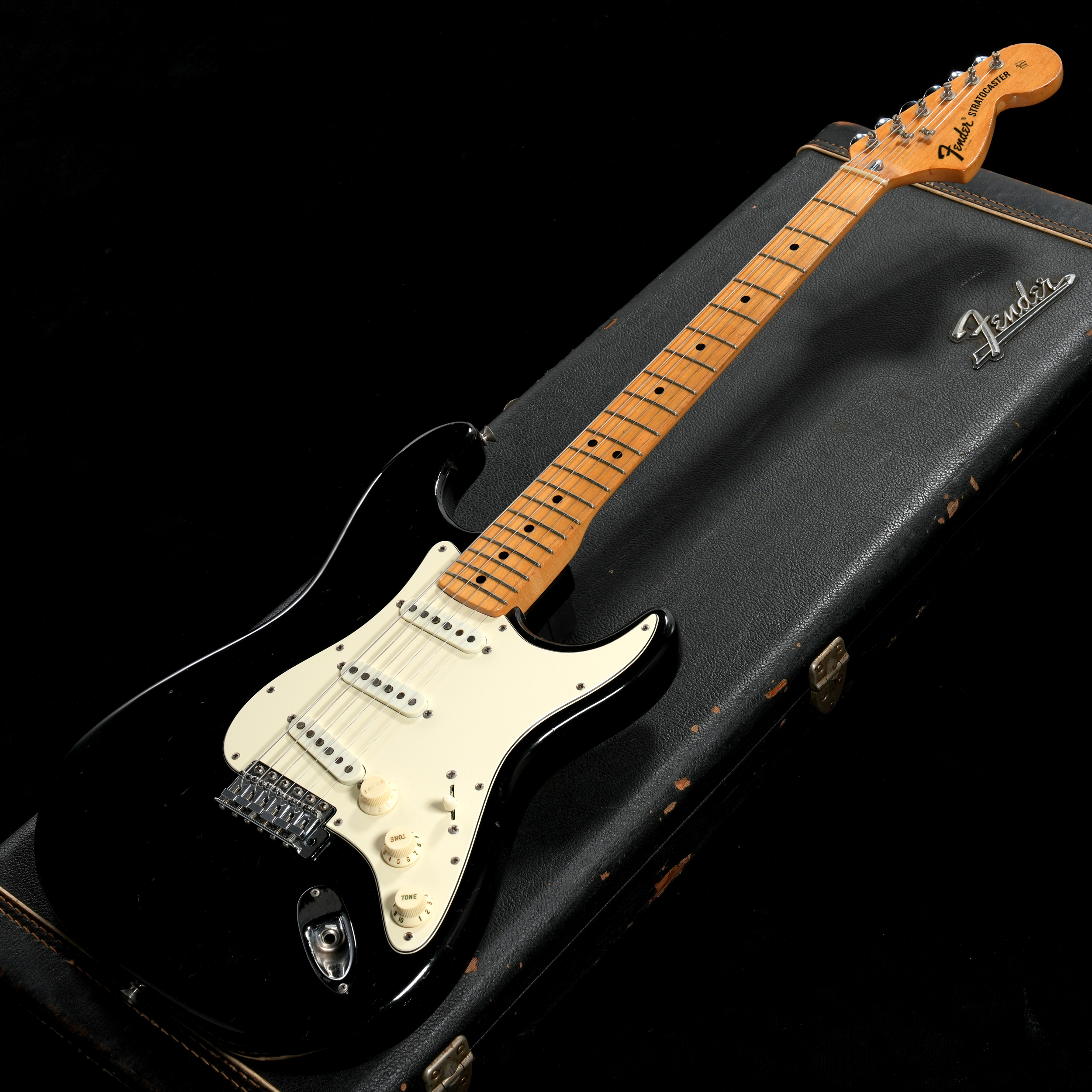 Vintage】FENDER / 1973 Stratocaster Black 【渋谷店】《05VG