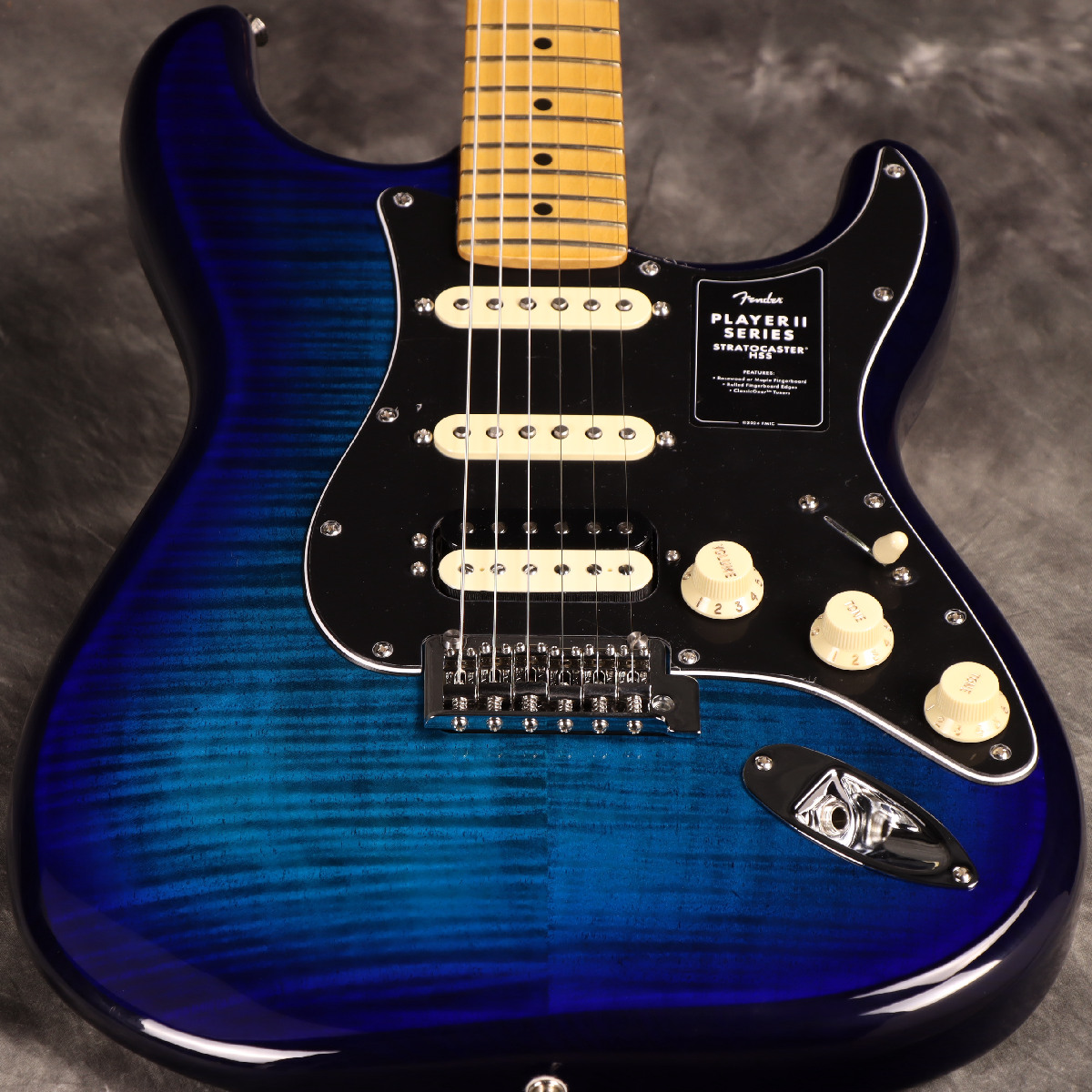 Fender / Limited Player II Stratocaster HSS Blue Burst