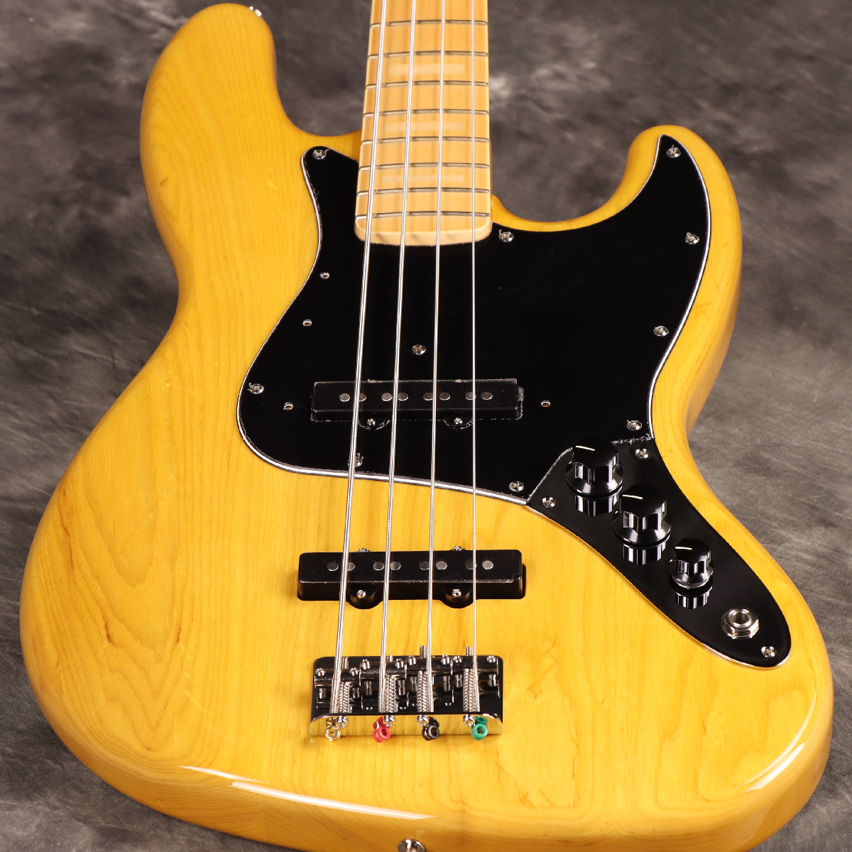 まぁしゃ☆ページ Fender / ISHIBASHI FSR Made in Japan Traditional 70s Jazz