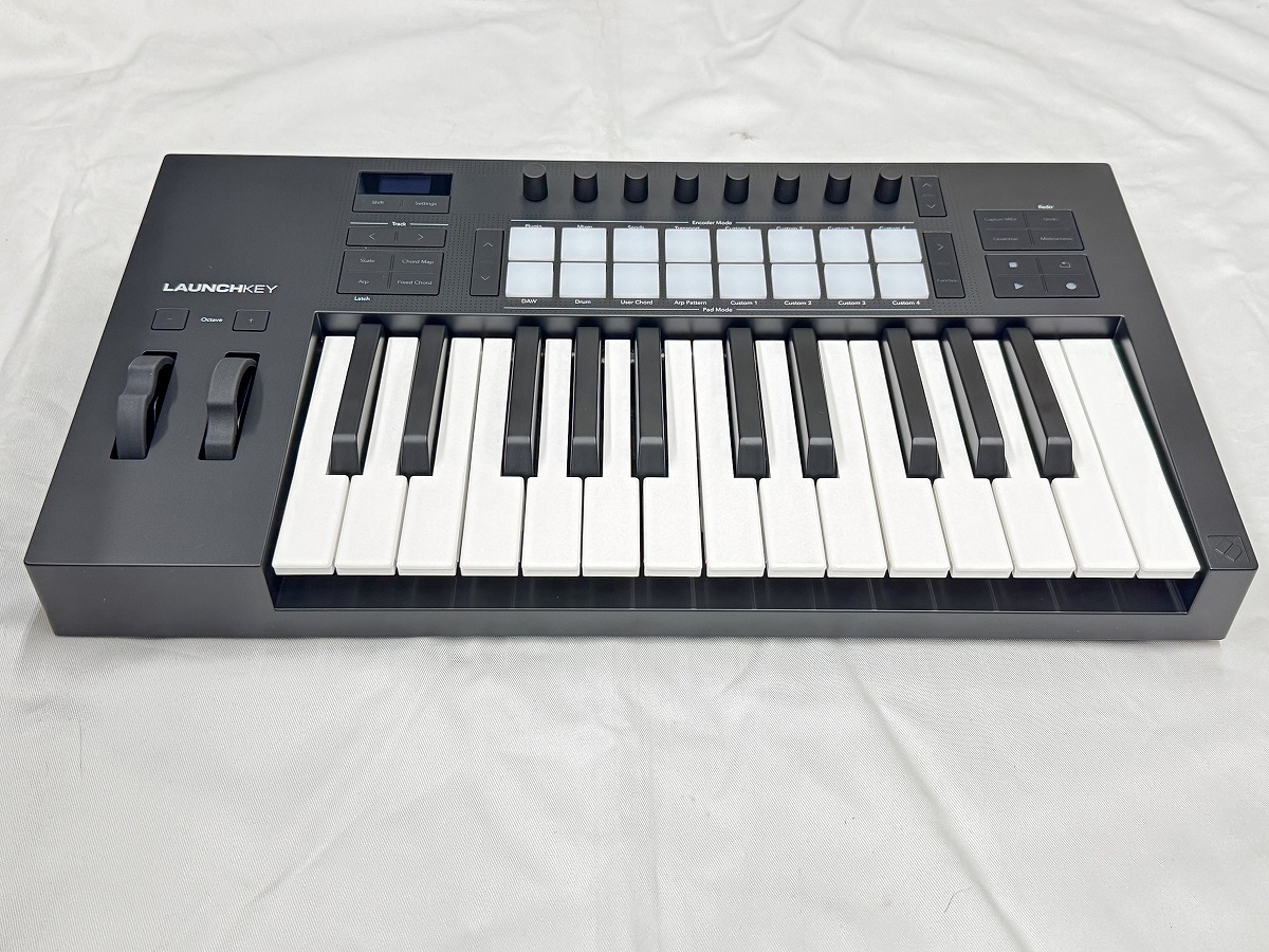 Novation ノベーション / Launchkey 25 MK4 25鍵フルサイズ