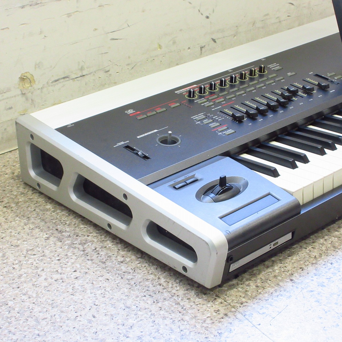 Korg OASYS 88鍵シンセサイザー KORG OASYS Demo & Review [Remaster] - YouTube