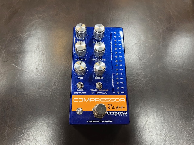 箱ダメージあり》Empress Effects / Bass Compressor Blue