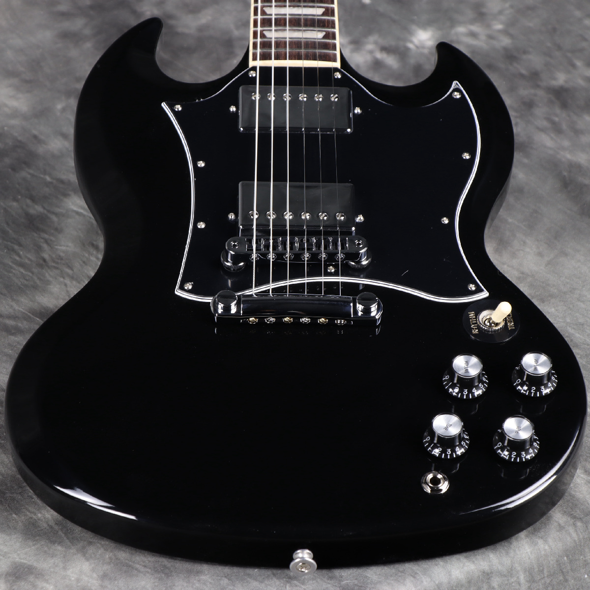 美品　　　　　　　　　　　　　　【Gibson】ギブソンUSA☆SG☆ブラック GibsonSG Special -Ebony- 2008年製 【3.12kg】商品詳細