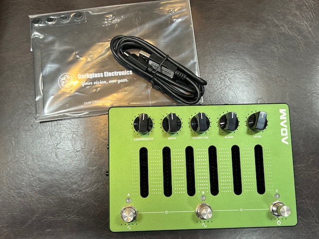 Darkglass Electronics ADAM (ダークグラス アダム ) Darkglass Electronics ADAM Distortion - What To Know & Where