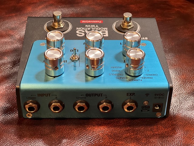 特価】Positive Grid / BIAS Modulation Twin 箱ダメージあり