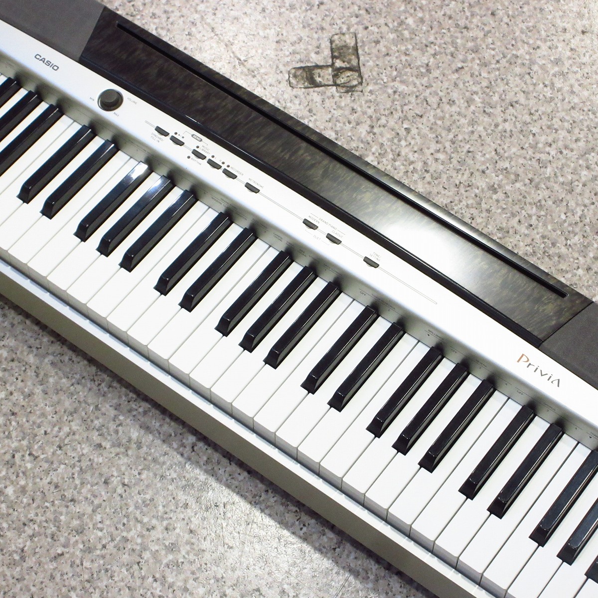 CASIO Privia電子ピアノ『PX-120DK』 CASIO Privia電子ピアノ『PX-120DK』