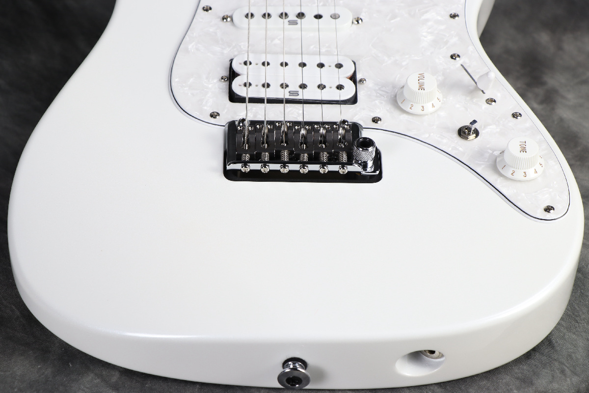 Ibanez / Prestige Series AZ2204-PW (Pearl White