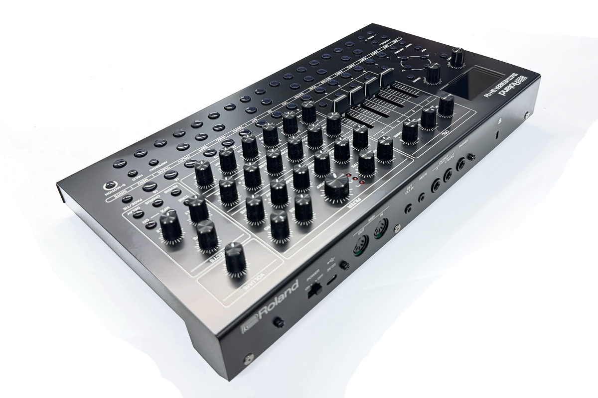 Roland SH-4d ローランド Roland SH-4d: Four Synths And A Drum Machine In One Black