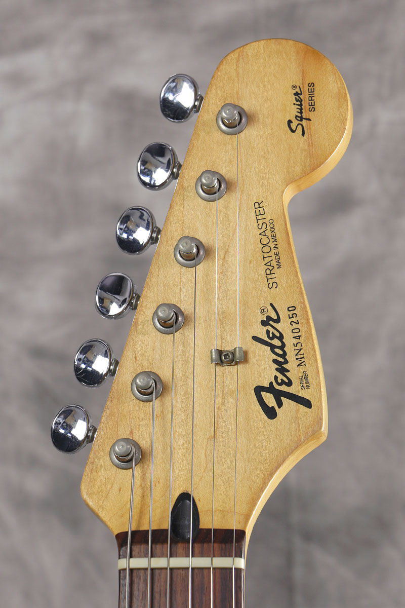 中古】Fender / Squier Series Stratocaster White | イシバシ楽器