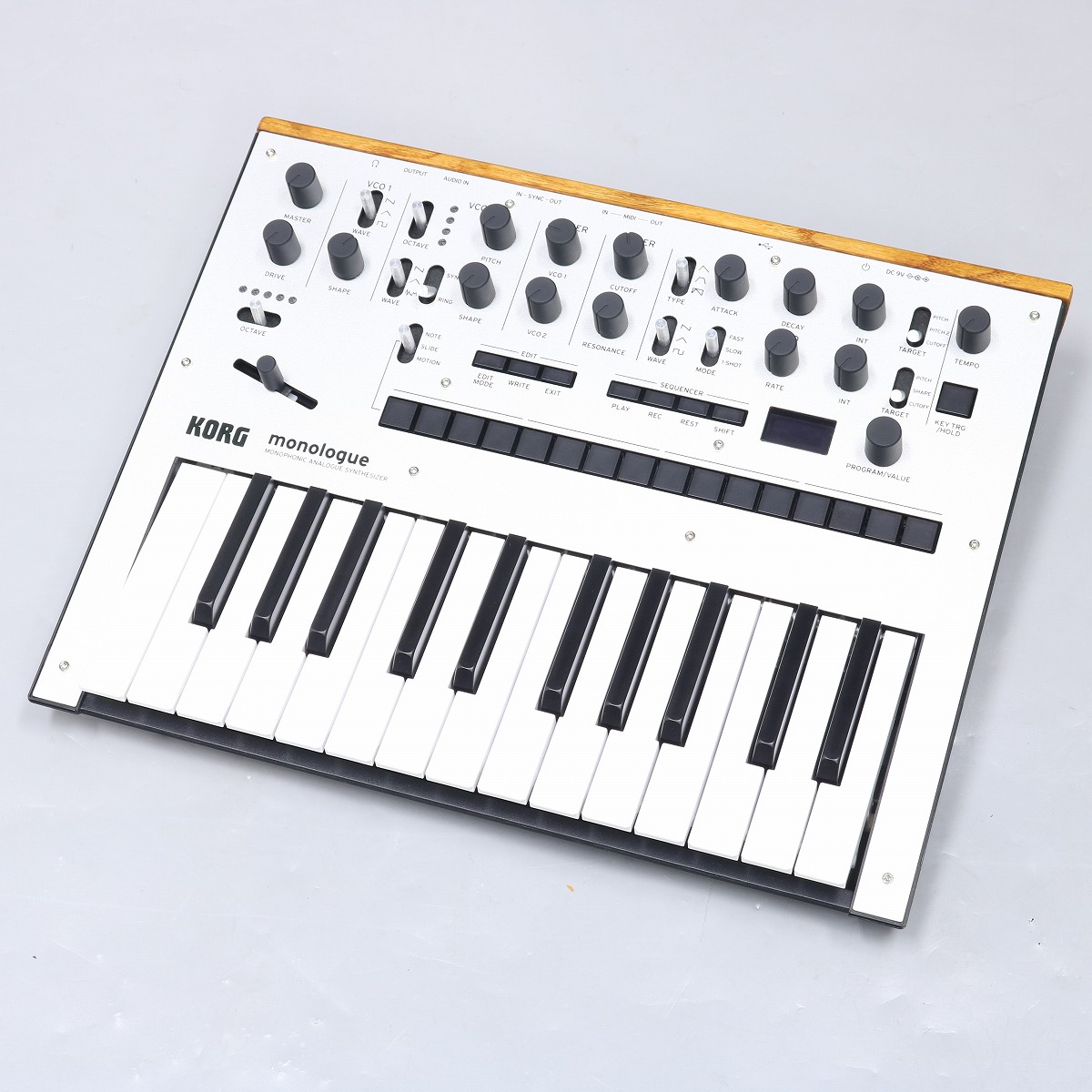 KORG コルグ / MONOLOGUE-SV シルバー モノフォニックアナログシンセサイザー 【展示品特価】