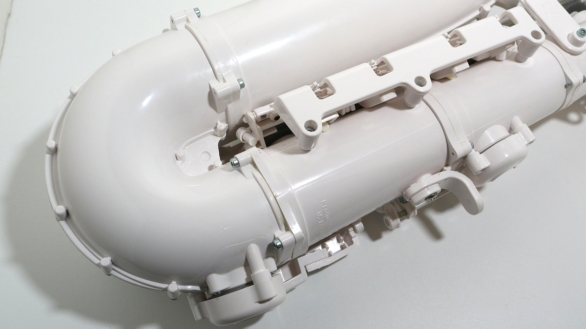 Vibrato Sax 入荷しました！】プラスチックで軽い！ヴァイブ