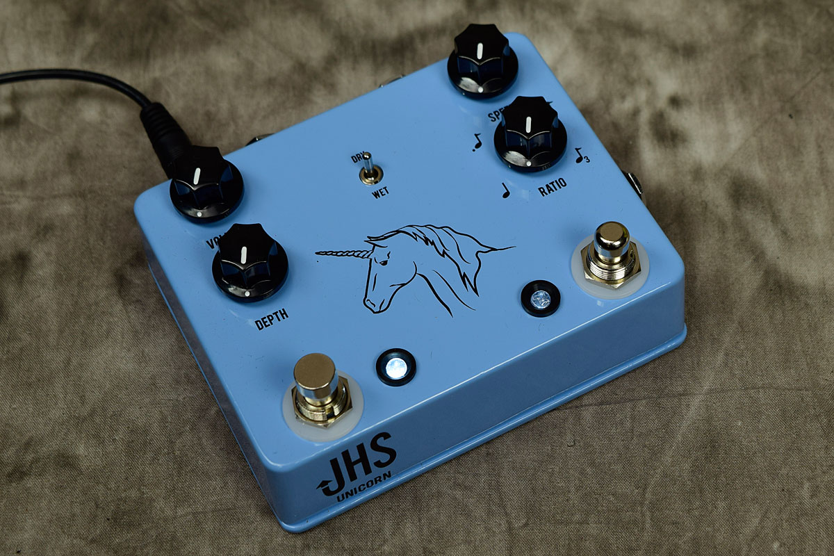 JHS Pedals / Unicorn (A Uni-vibe Photocell Modulator w/ Tap