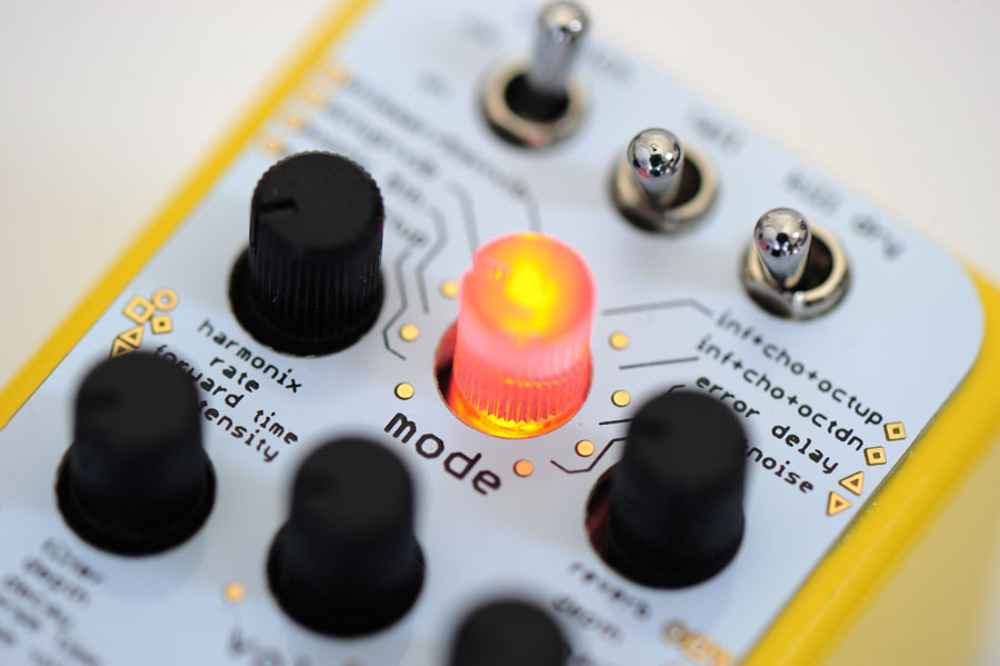 BANANANA effects / ABRACADABRA バナナナエフェクツ | イシバシ楽器