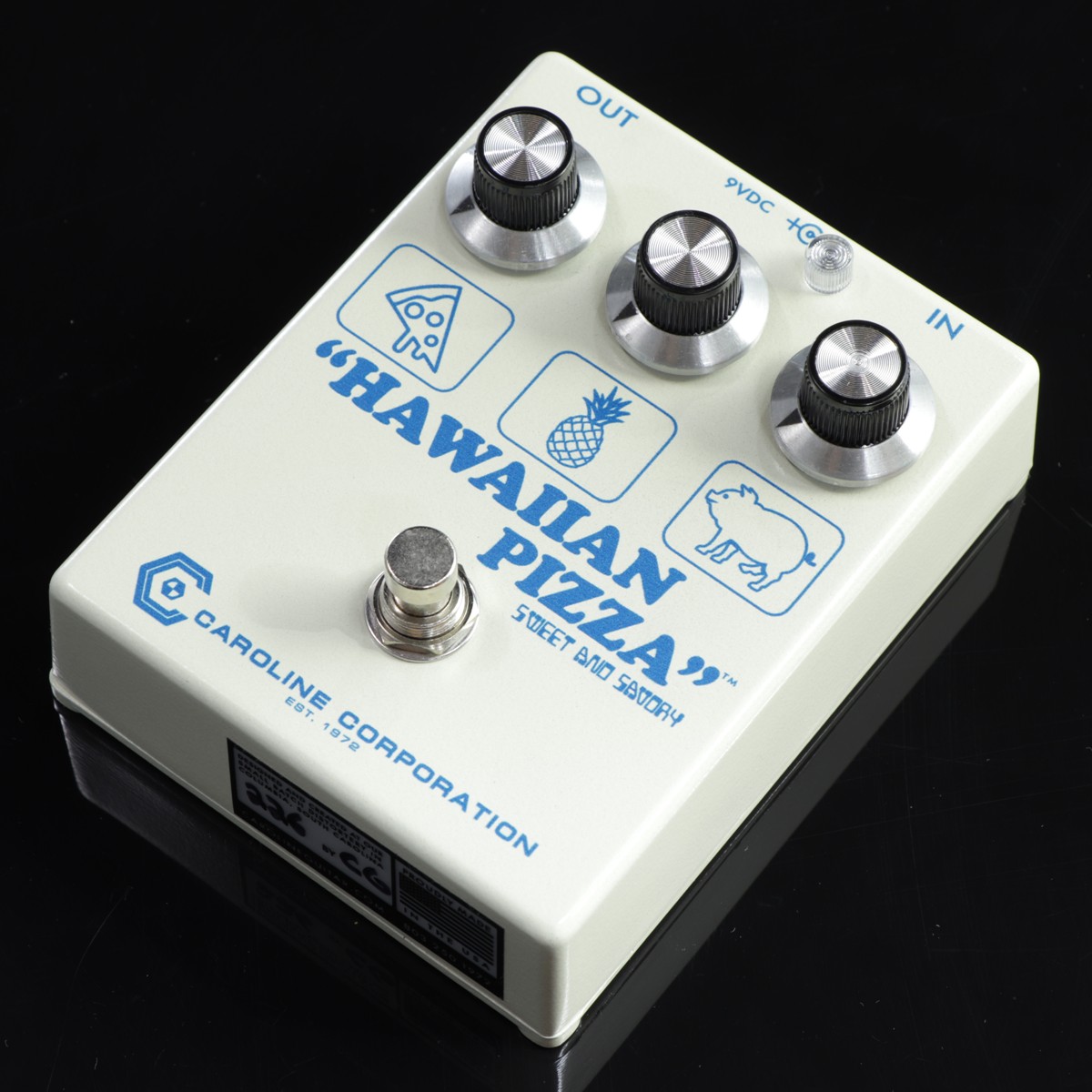 CAROLINE HAWAIIAN PIZZA ファズ　エフェクター Caroline Guitar Company serves up the Hawaiian Pizza