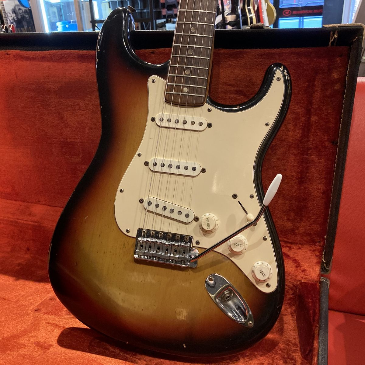 29302円 ※ラッピング ※ Fender Standard Stratocaster Tint Upgrade Brown Sunburst