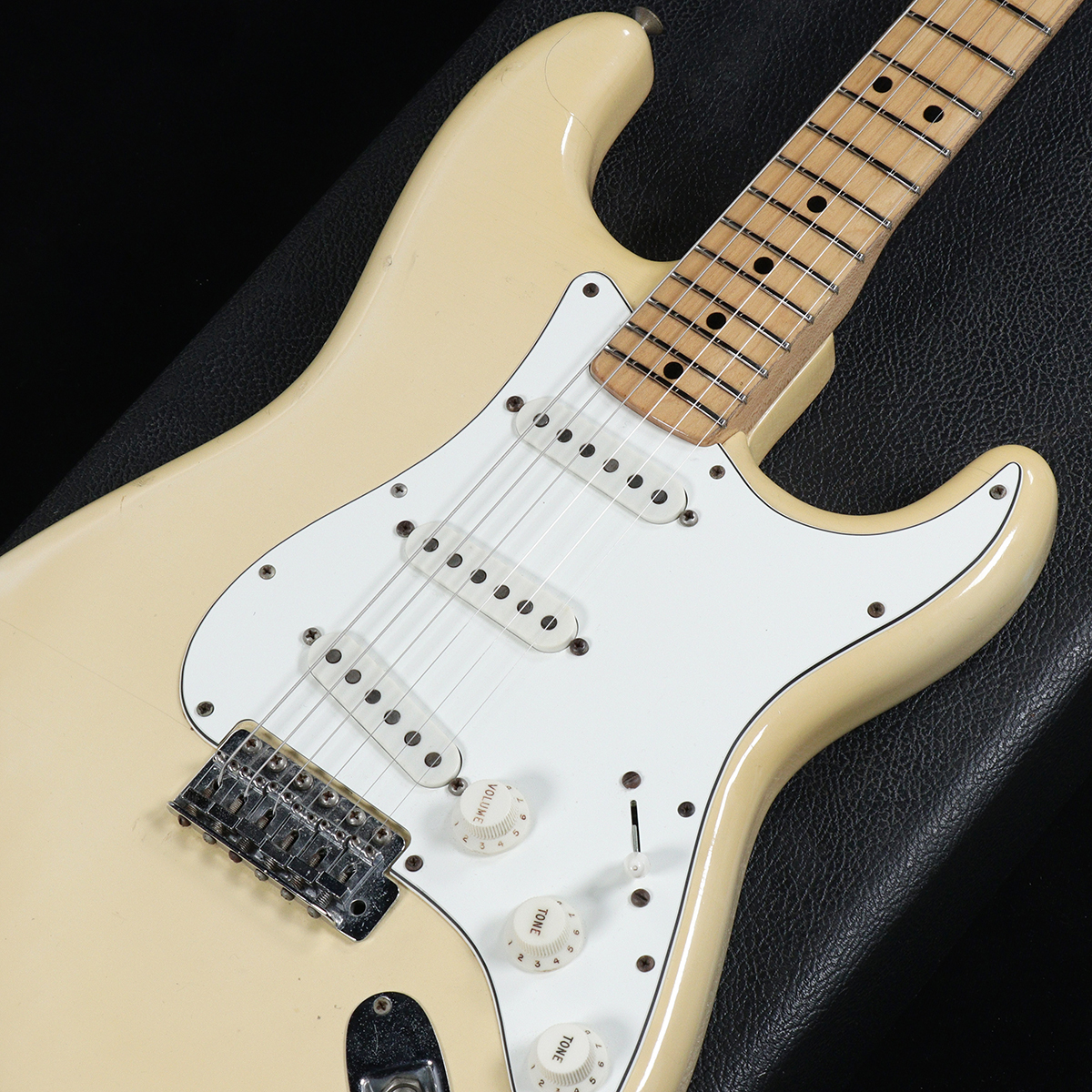 Vintage】 FENDER / 1975 Stratocaster Alder Body/Maple Finger