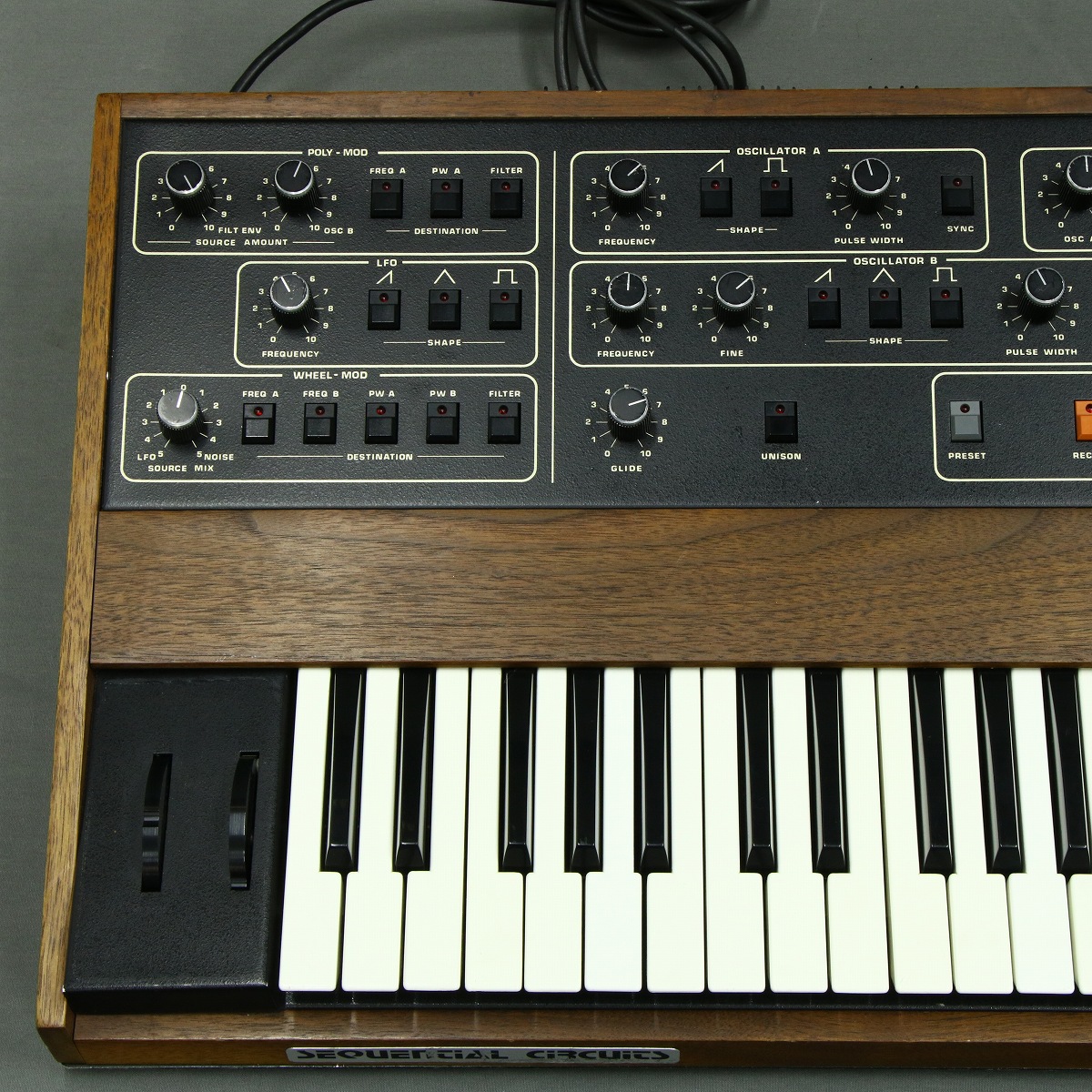 中古】 SEQUENTIAL CIRCUITS INC / PROPHET-5 REV.3 40/MIDI 中古】 SEQUENTIAL CIRCUITS INC / PROPHET-5 REV.3 40/MIDI