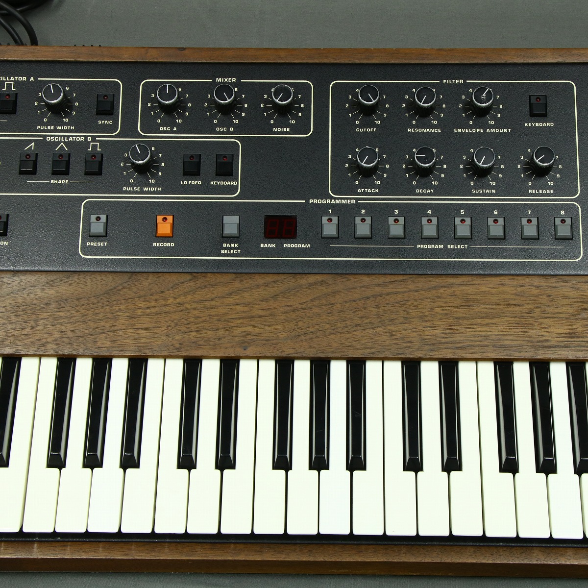 中古】 SEQUENTIAL CIRCUITS INC / PROPHET-5 REV.3 40/MIDI