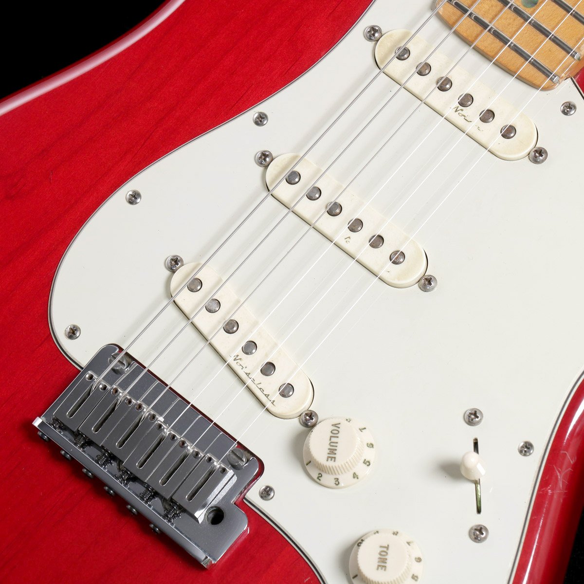 中古】Fender USA / American Deluxe Stratocaster Crimson