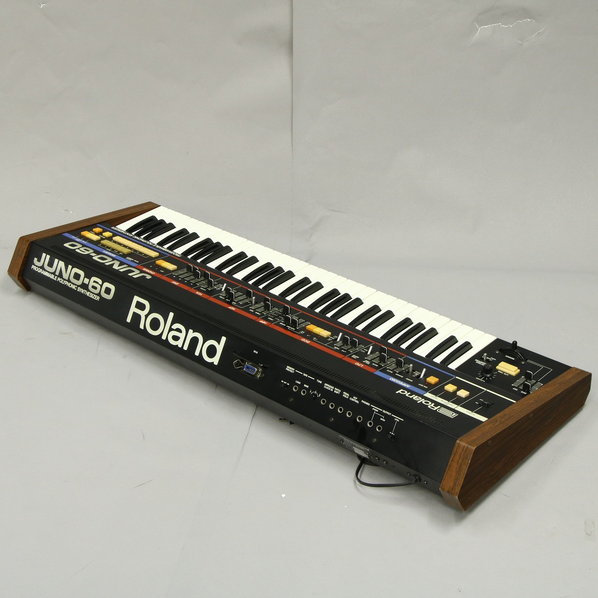 【希少】ROLAND JUNO-60　シンセサイザー　【中古品】 希少品] Roland JUNO-60 Polyphonic シンセサイザー - メルカリ
