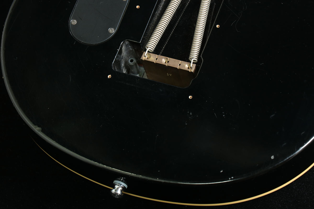 中古】MUSIC MAN / AXIS EX Trans Gold (日本製)[1997年製/3.65