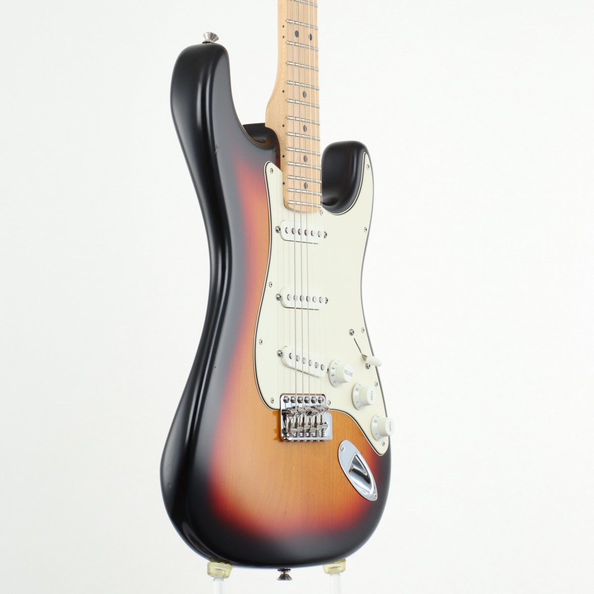 中古】Fender USA / Highway One Stratocaster 3-Color Sunburst