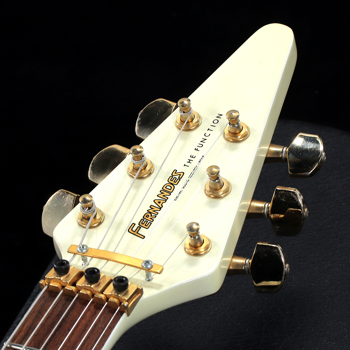 FERNANDES FJ15 アコースティックギター ヴィンテージ【整備品】 FERNANDES FMT-50 Mustang Type 石ロゴ Seymour Duncan Twang