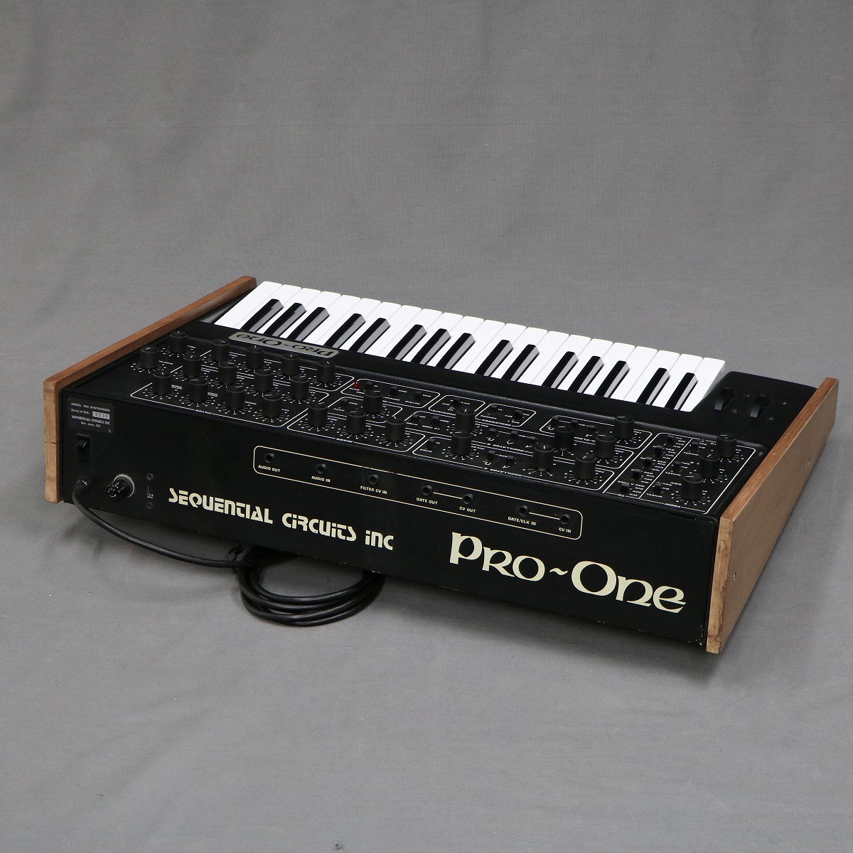 中古】 SEQUENTIAL CIRCUITS INC / PRO-ONE 【VINTAGE