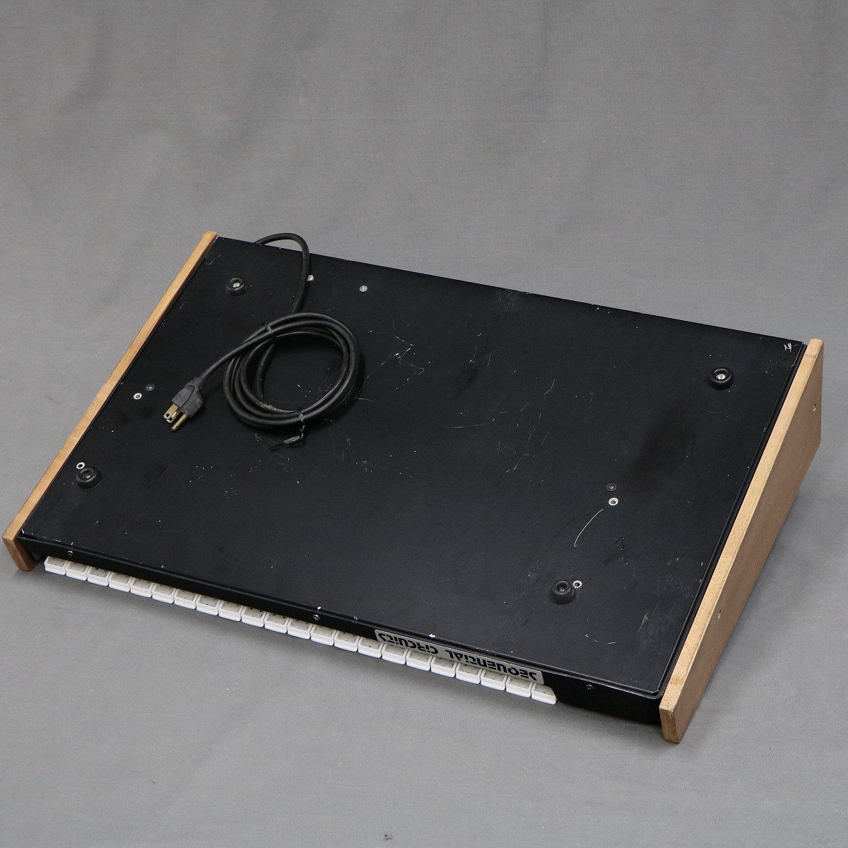 中古】 SEQUENTIAL CIRCUITS INC / PRO-ONE 【VINTAGE
