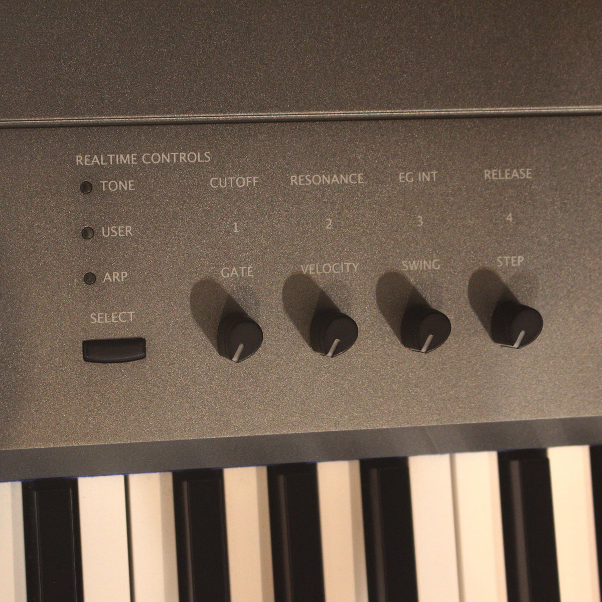 KORG KROME EX 88鍵盤用 ケース キャスター付き