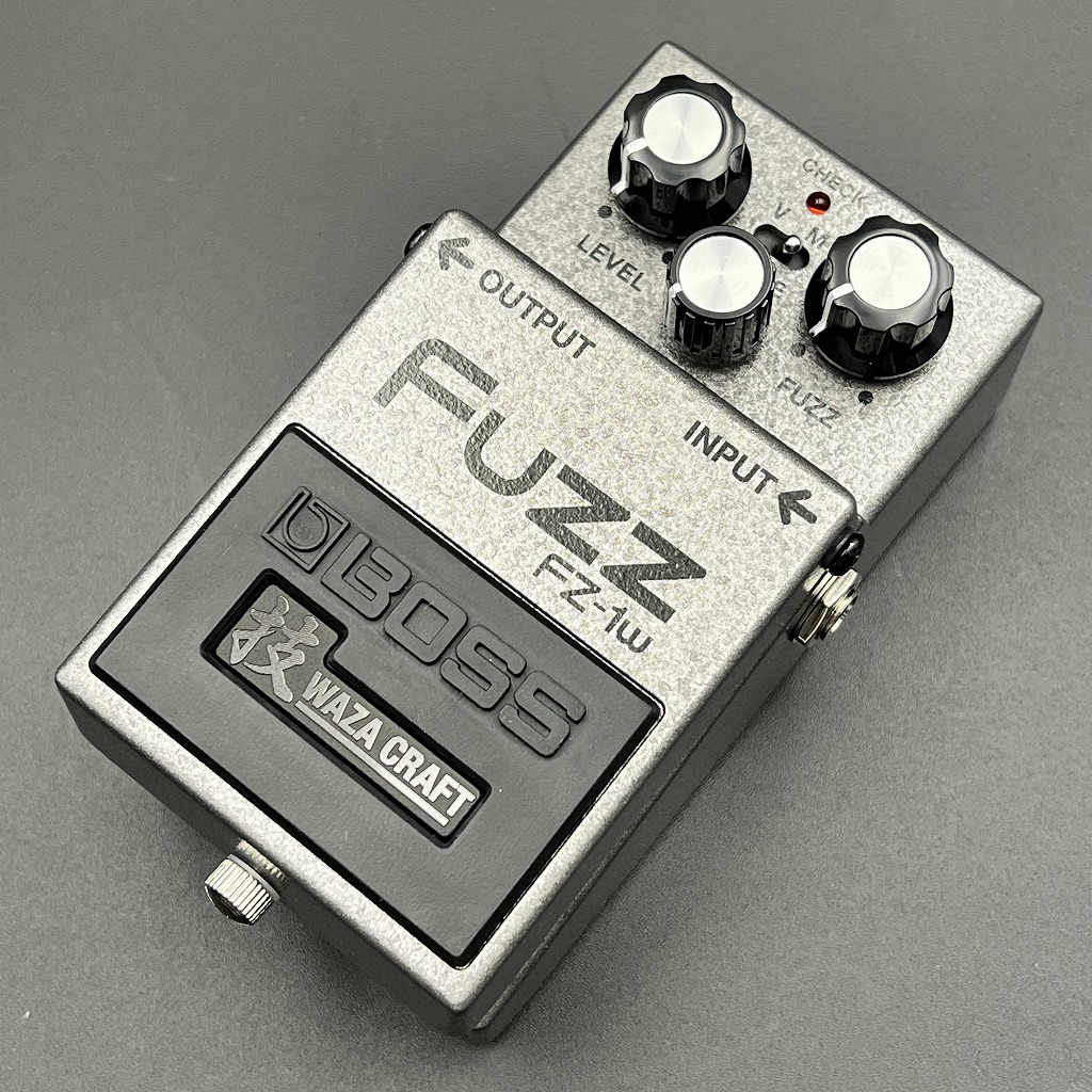 Amazon.com: Boss FZ-1W Waza Craft Fuzz Pedal : Musical