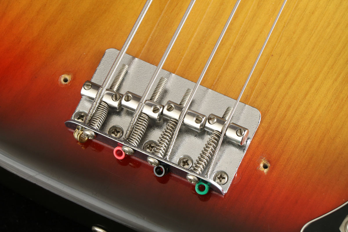 中古】Fender USA / Precision Bass 1976 3-Color Sunburst