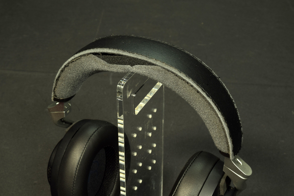 中古】Shure シュアー / AONIC 50 Wireless Noise Cancelling 中古】Shure シュアー / AONIC 50 Wireless Noise Cancelling