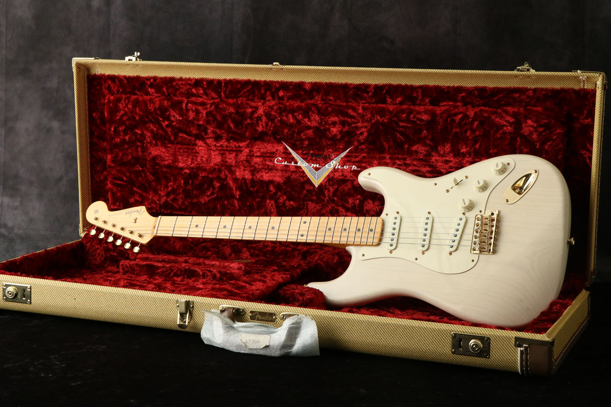 美品Fender Stratocaster アイボリー 中古】Fender Custom Shop / 2019 Vintage Custom 1957