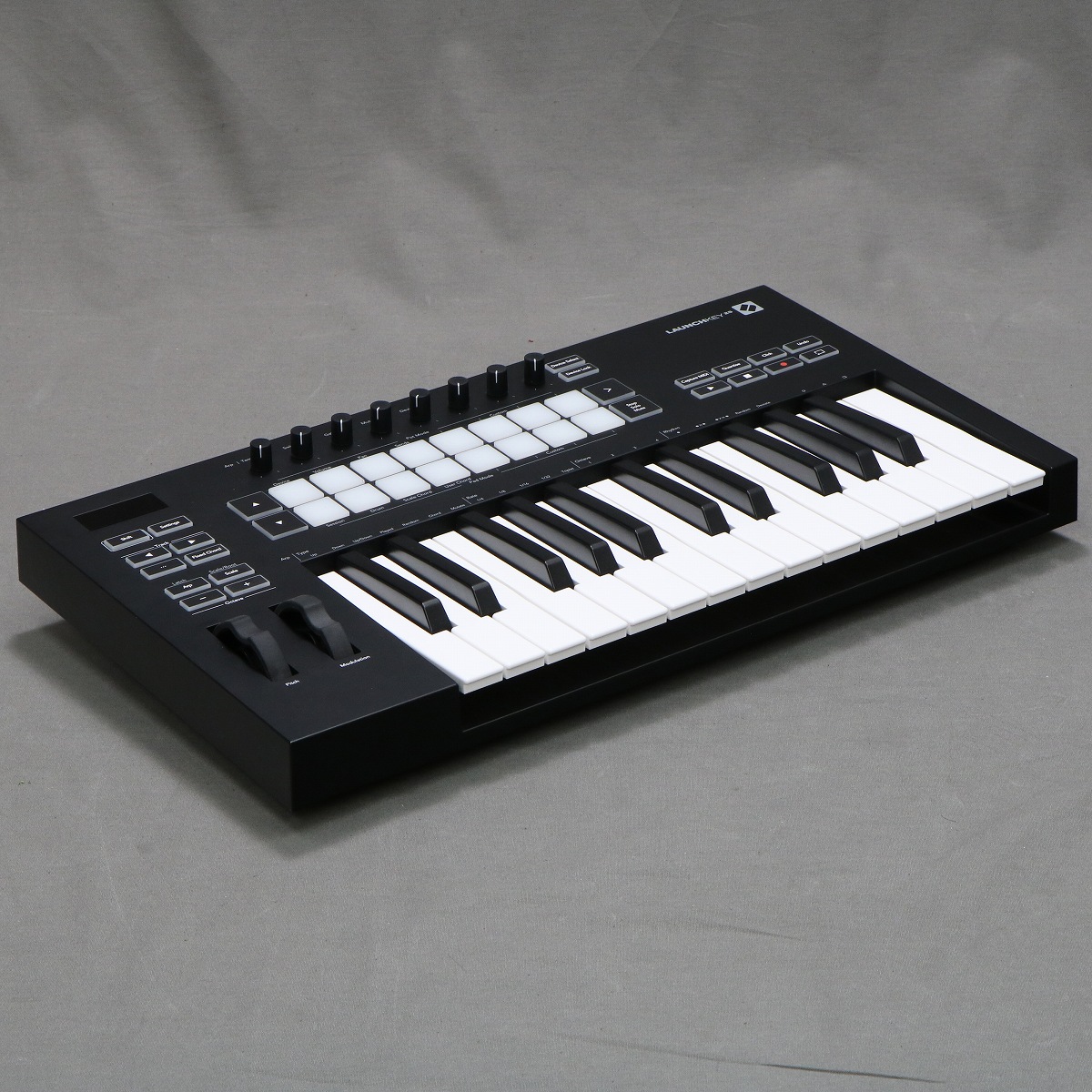 NOVATION  Launchkey 25 MK3 中古美品 Novation Launchkey 25 MK3 – United States