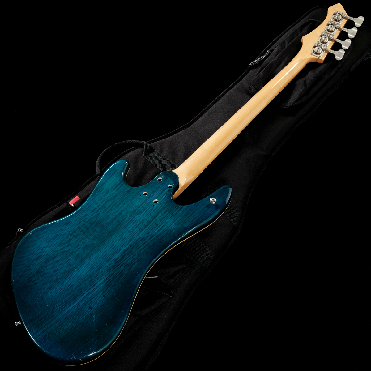 Guyatone VINTAGE EB-9 mid70's Blue Metallic ｜イケベ楽器店