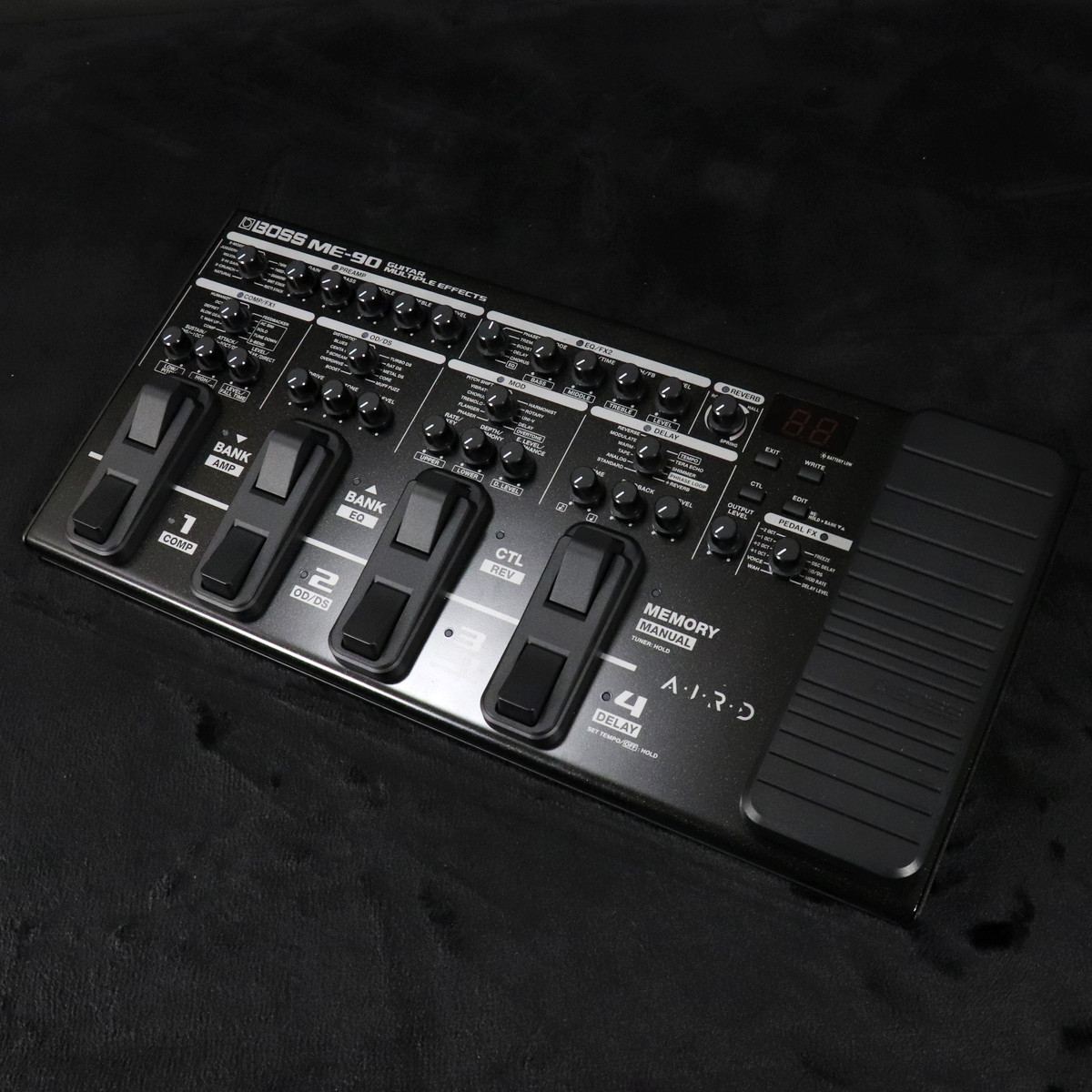 BOSS / ME-90-WH ME90 ボス マルチエフェクター 【限定生産