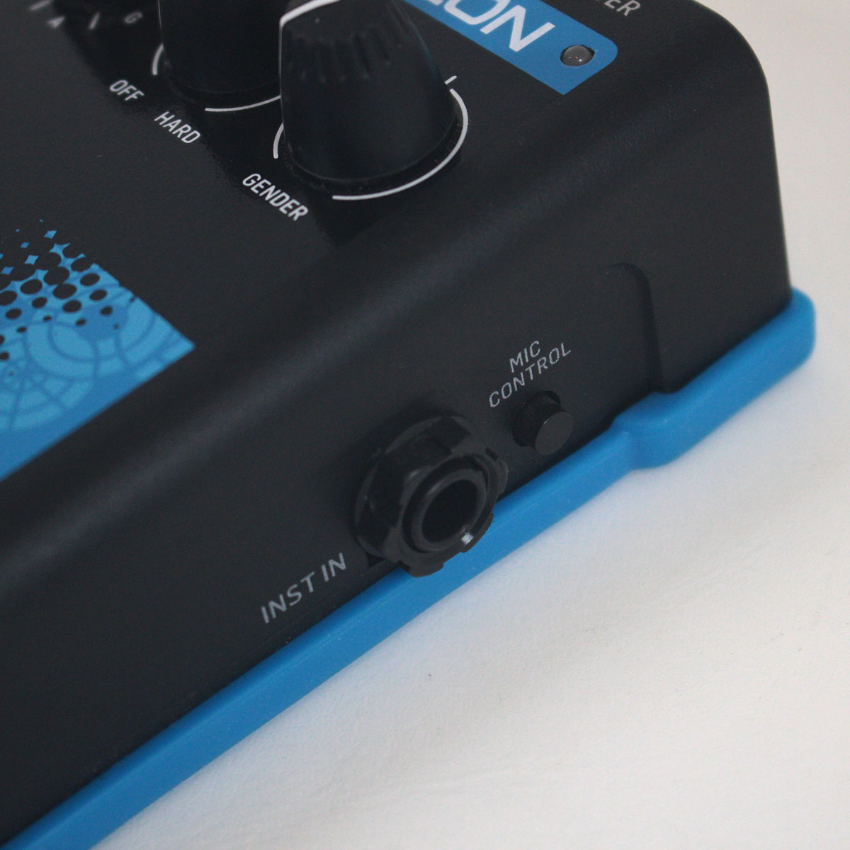 TC HELICON VOICETONE C1