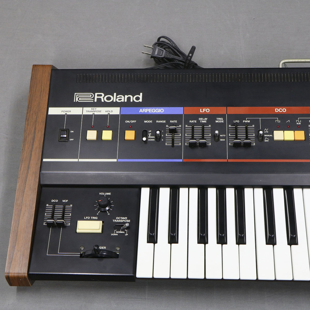 【希少】ROLAND JUNO-60　シンセサイザー　【中古品】 希少品] Roland JUNO-60 Polyphonic シンセサイザー - メルカリ