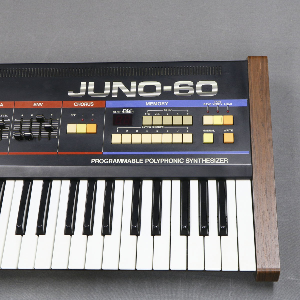 【希少】ROLAND JUNO-60　シンセサイザー　【中古品】 $_57.JPG?set_id=880000500F