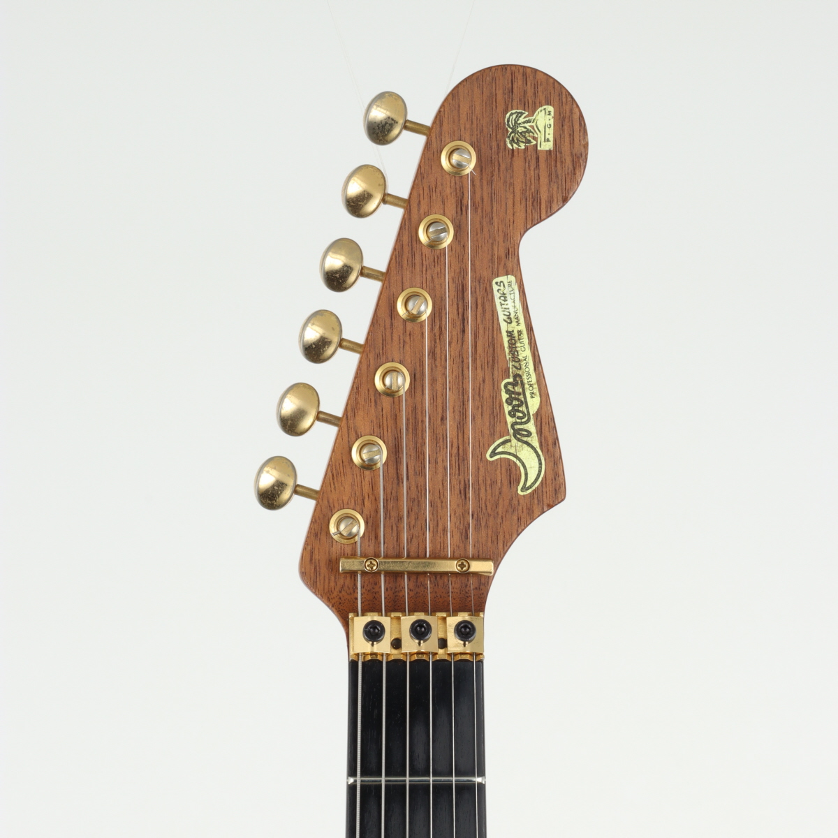 中古】Moon / ST Walnut SSH 【梅田店】 | イシバシ楽器 中古】Moon / ST Walnut SSH 【梅田店】 | イシバシ楽器