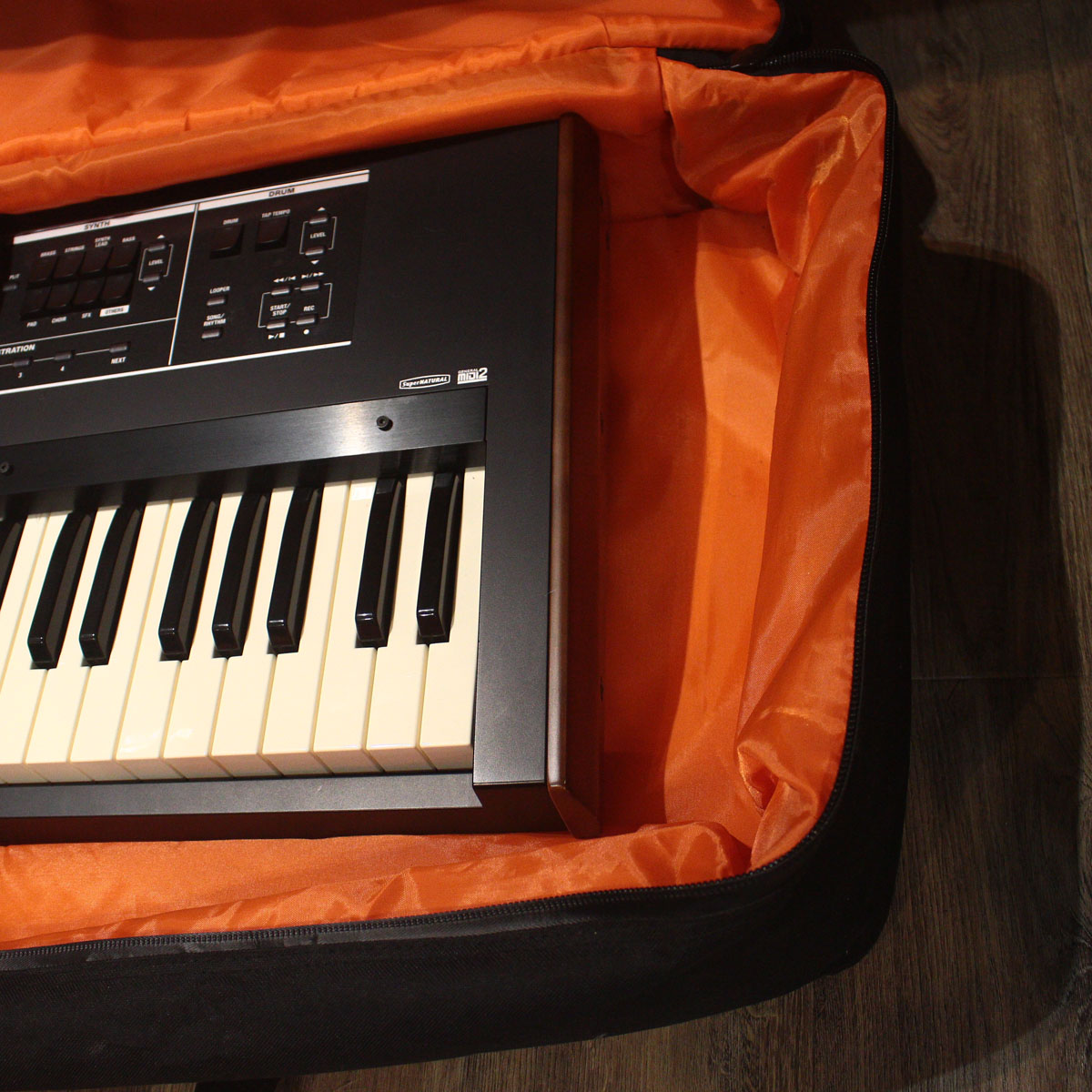 美品希少 Roland VR-730 V-ComboVR730 Roland - VR730 - V-Combo Organ Synth - 73 note - Nantel Musique