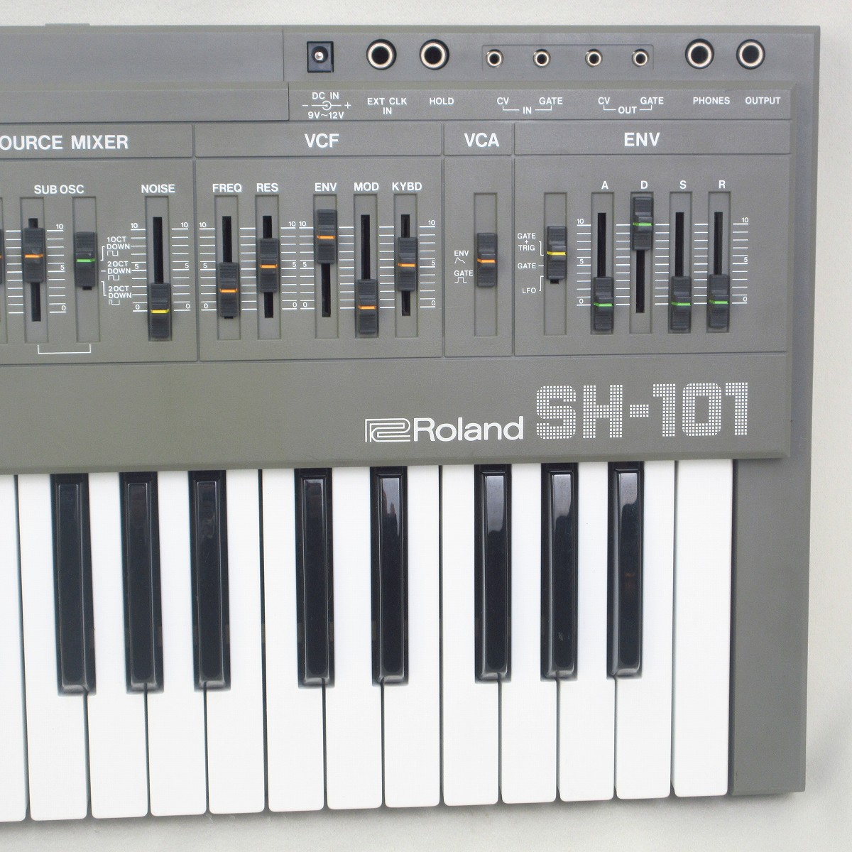 Roland SH-101 アナログシンセサイザー Roland - SH-101 | Software Synthesizer
