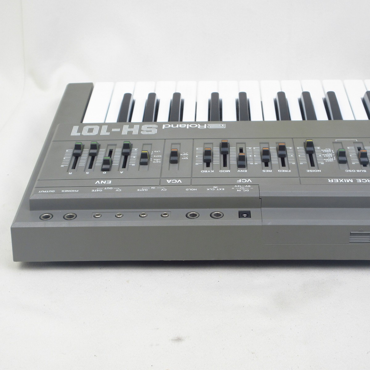 Roland SH-101 アナログシンセサイザー Roland SH-101のハナシ（2024/12追記）｜みくばんP