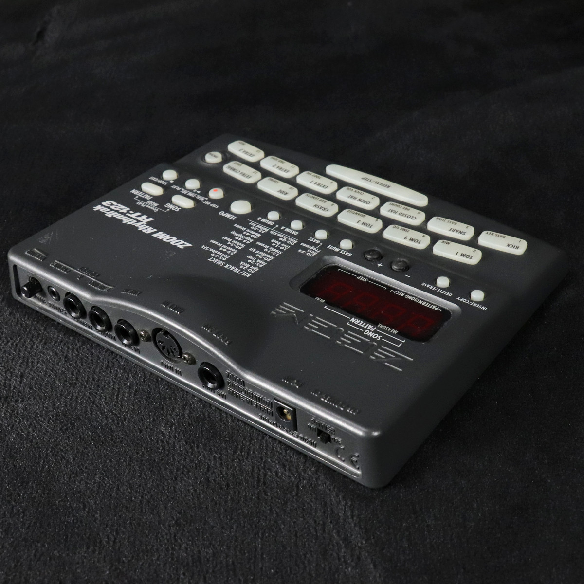中古】ZOOM / RT-123 RhythmTrak 【梅田限定!4月6日までの 中古】ZOOM / RT-123 RhythmTrak 【梅田限定!4月6日までの