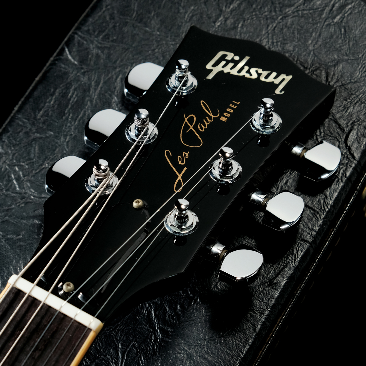 最終価格です　ビンテージGibson Les Paul ブラック ハードケース付 最終価格です ビンテージGibson Les Paul ブラック ハードケース付