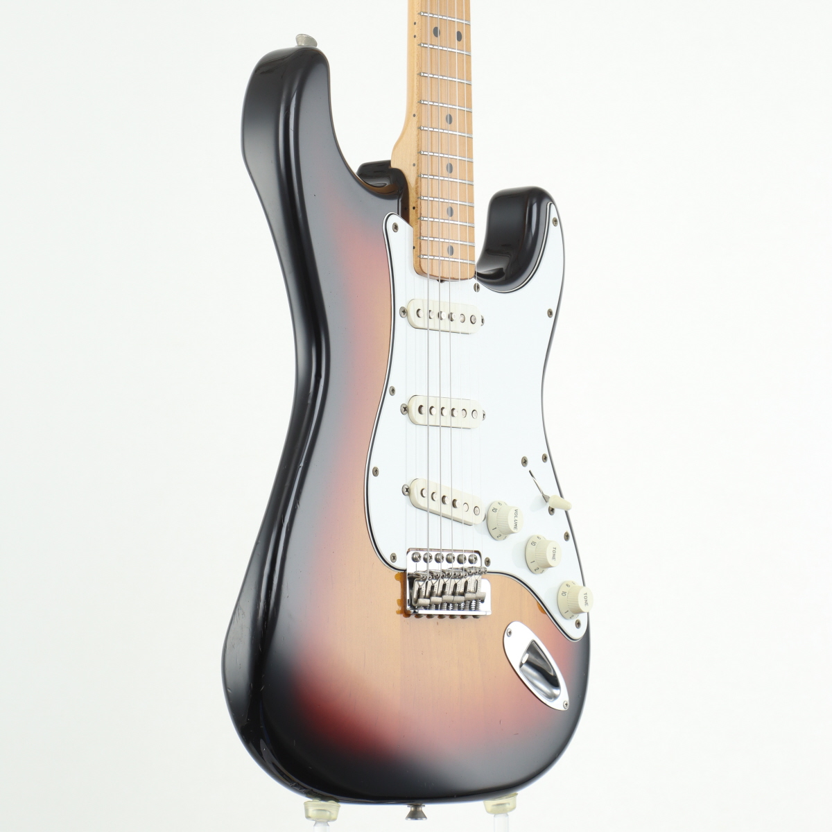 中古】Fender Japan / ST68-85TX 3-Tone Sunburst 【梅田限定！6
