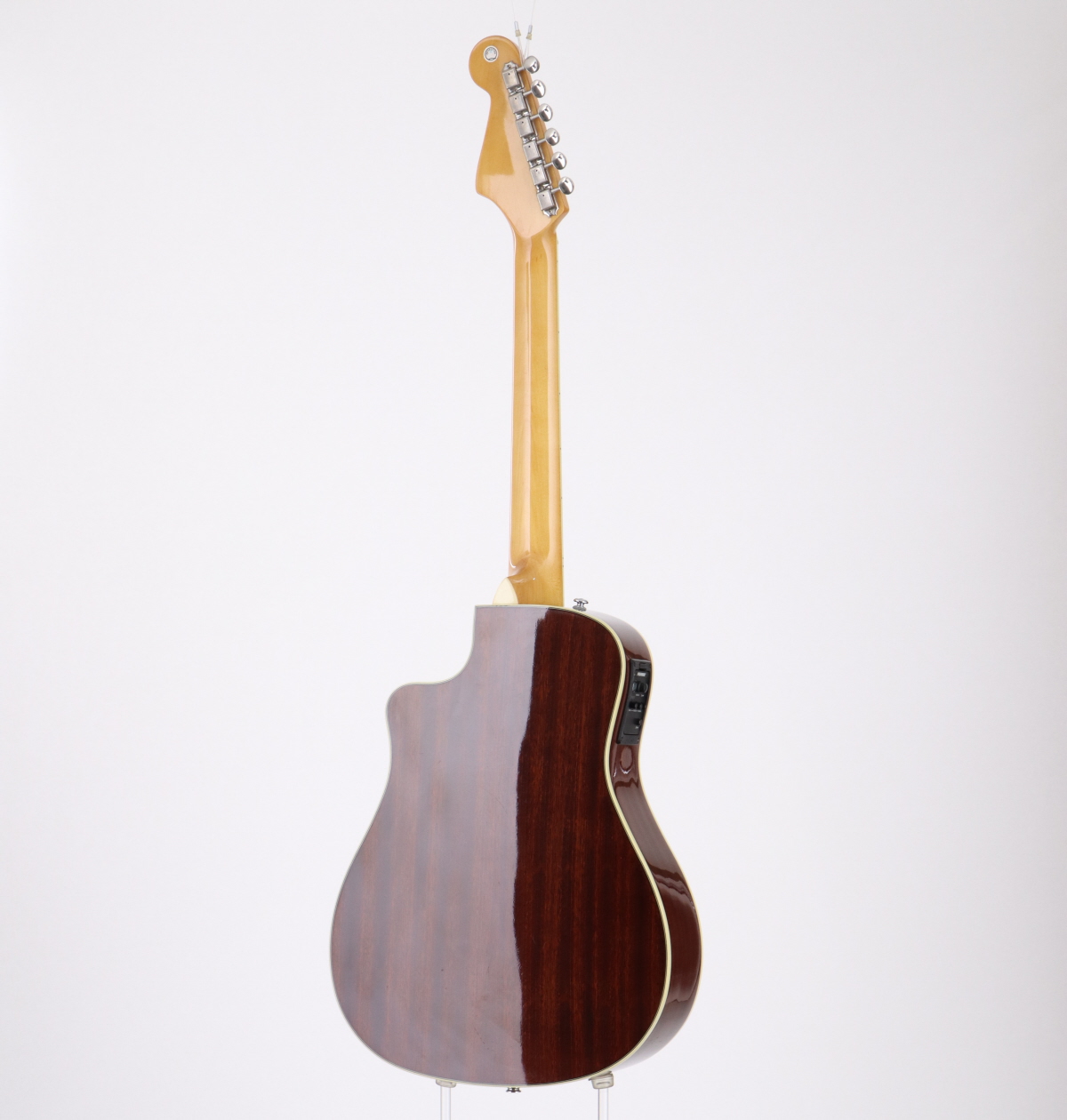 新入荷 Fender Malibu SCE フェンダーのエレアコ