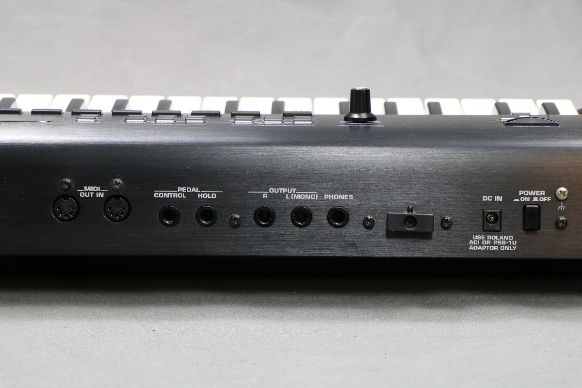 美品】ローランド Roland D-5 シンセサイザー キーボード - メルカリ